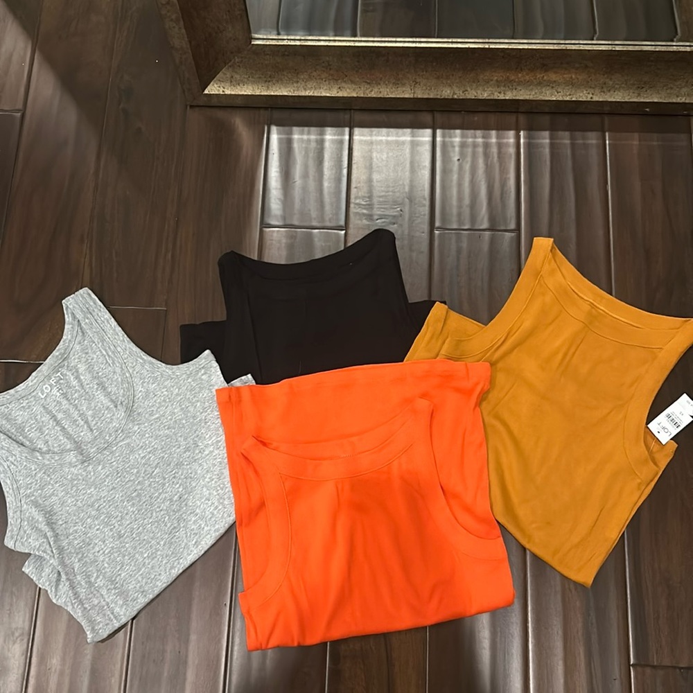 Bundle of 4 LOFT Tees - XS
